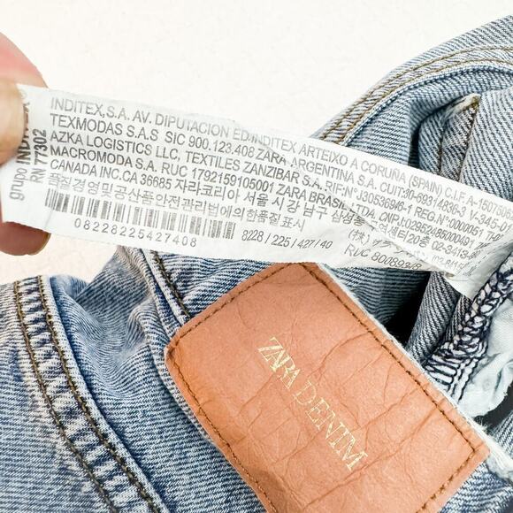 Zara Straight Leg Vintage Wash Denim Jeans Size 8 - Picture 6 of 7